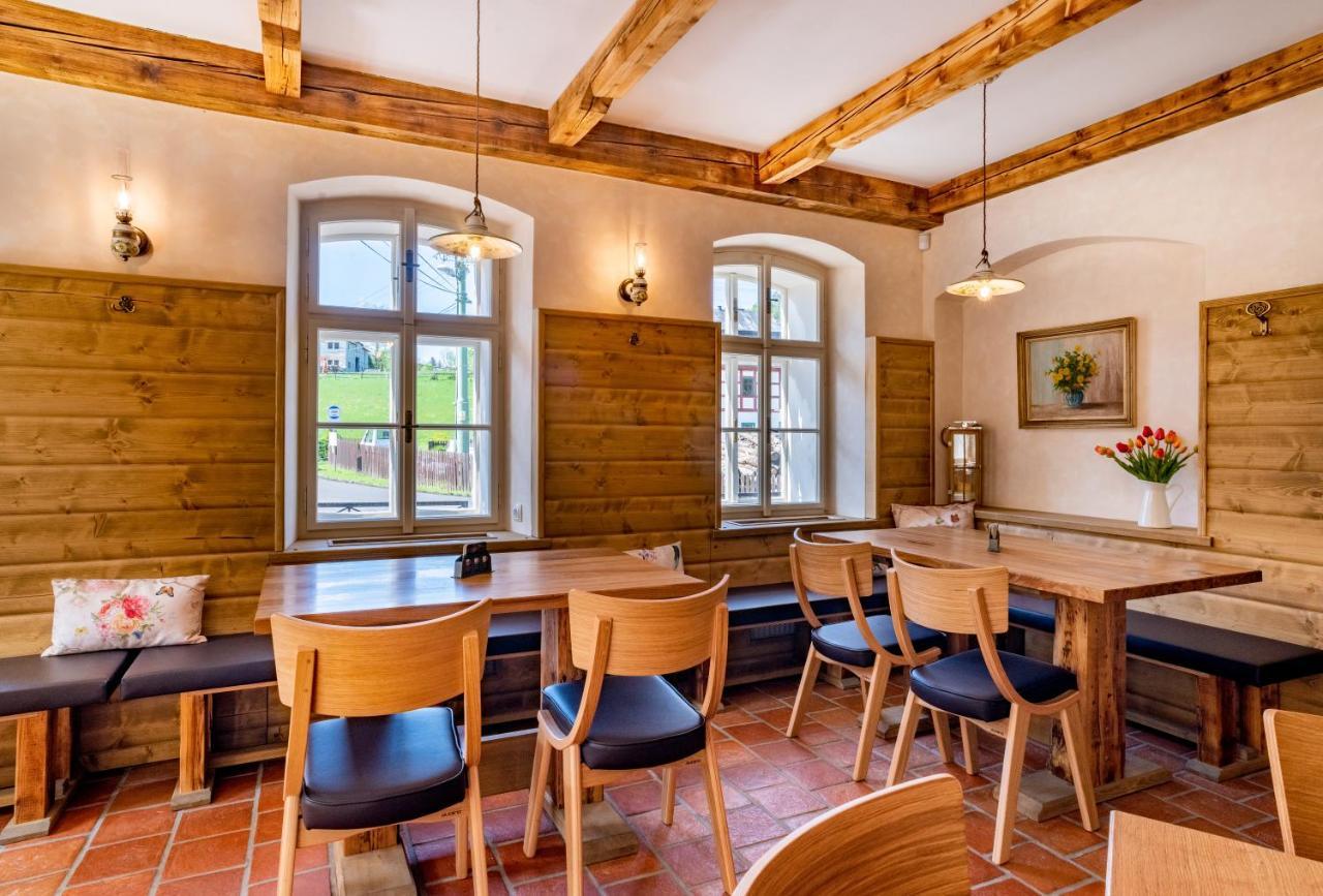 Hotel Kortus Jetrichovice  Luaran gambar