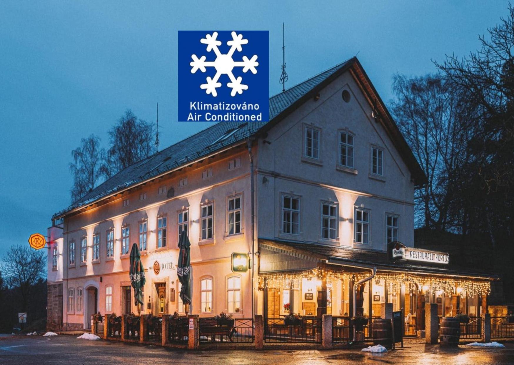 Hotel Kortus Jetrichovice  Luaran gambar