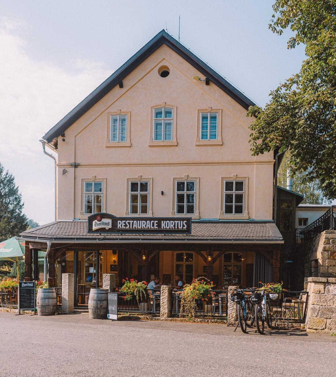 Hotel Kortus Jetrichovice  Luaran gambar
