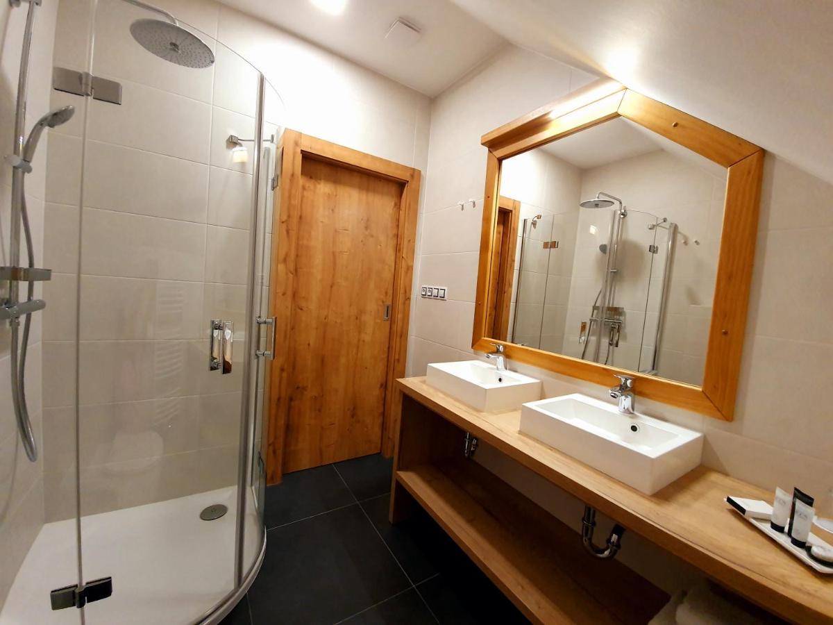 Hotel Kortus Jetrichovice  Luaran gambar