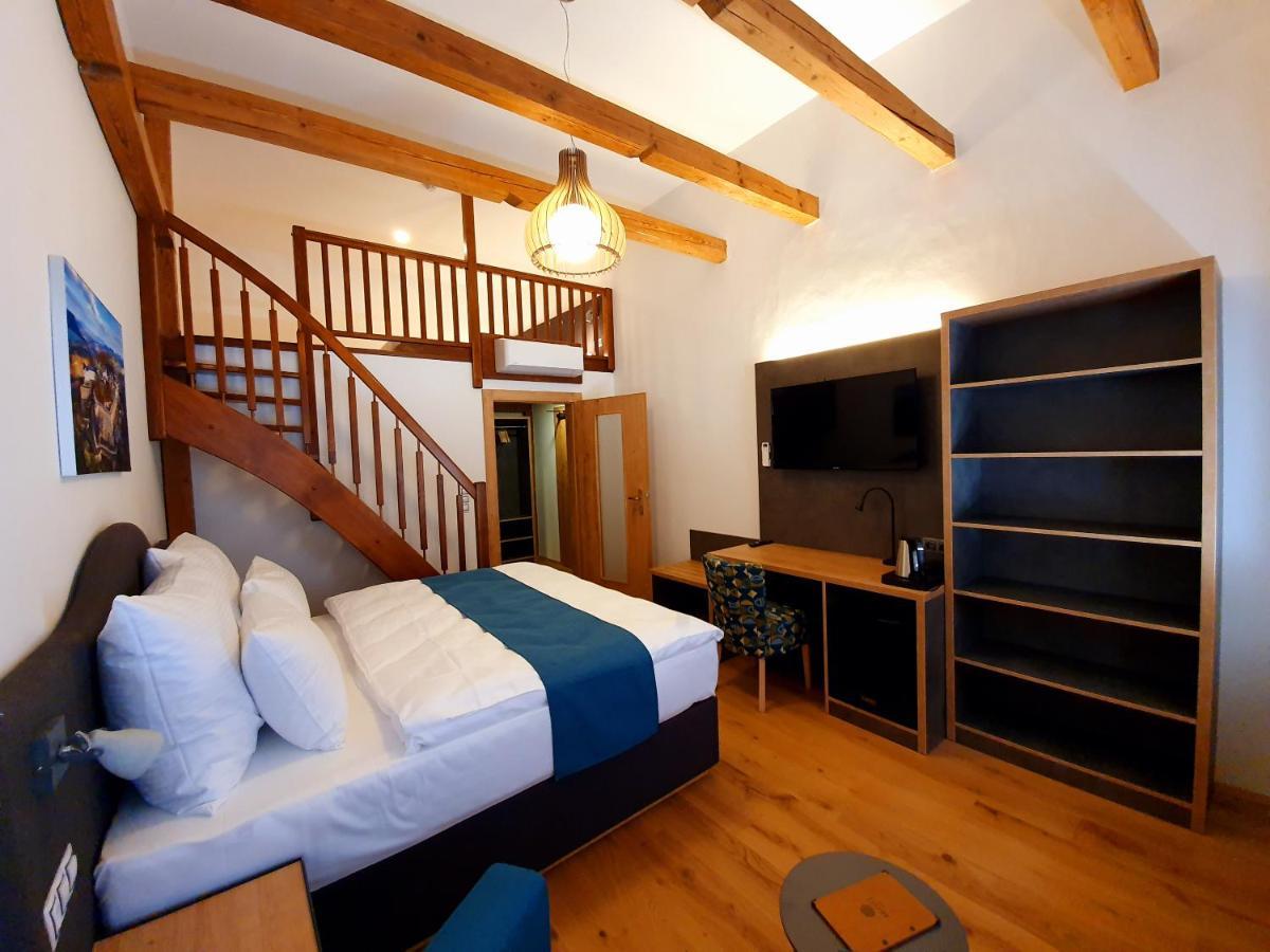Hotel Kortus Jetrichovice  Luaran gambar
