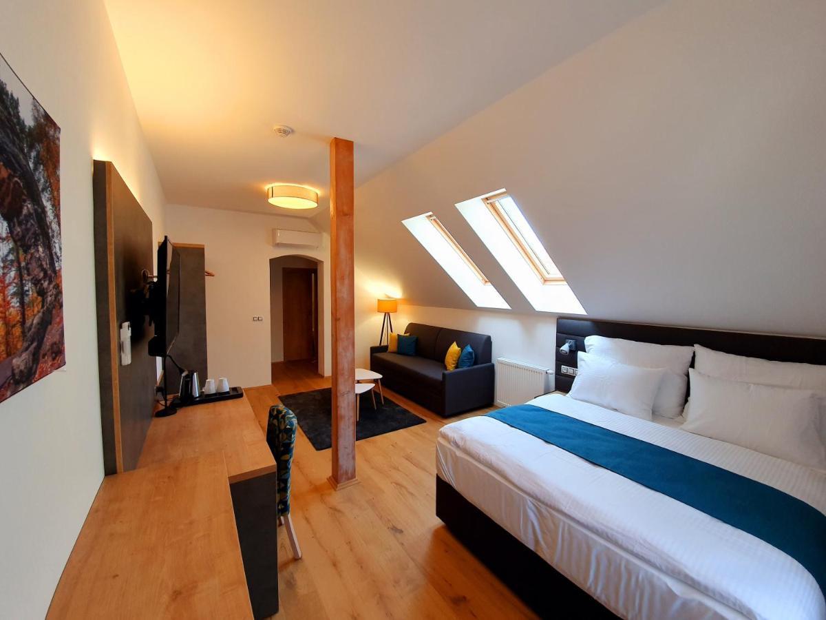 Hotel Kortus Jetrichovice  Luaran gambar