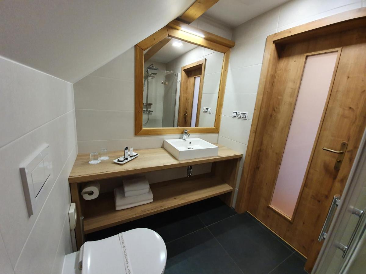 Hotel Kortus Jetrichovice  Luaran gambar